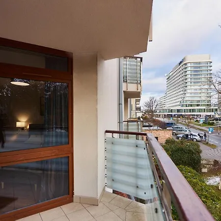 - Mistral Apartamento